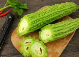 娱乐吃瓜辣,吃瓜群众辣评热点事件