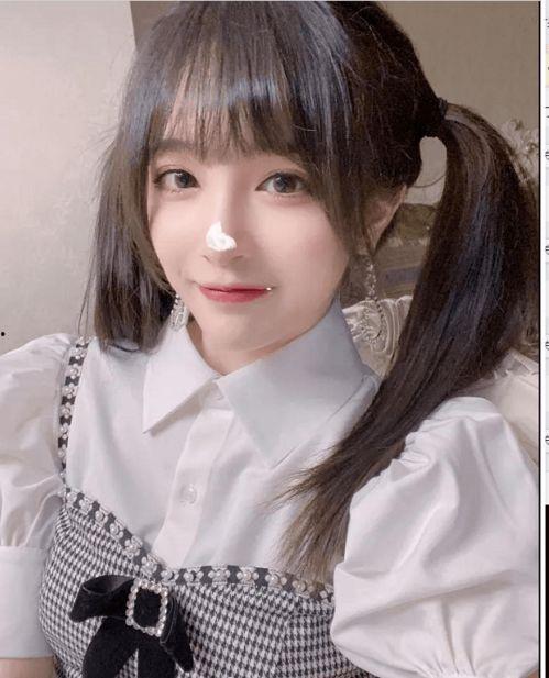 娱乐吃瓜前女友是谁啊,娱乐吃瓜事件背后的前女友身份